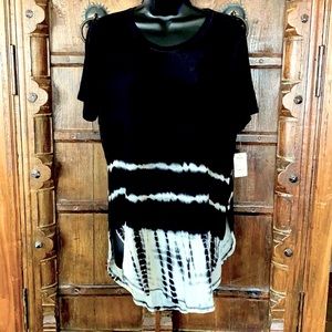 Mudd NWT Black and White tie dyed Size XL Shirt